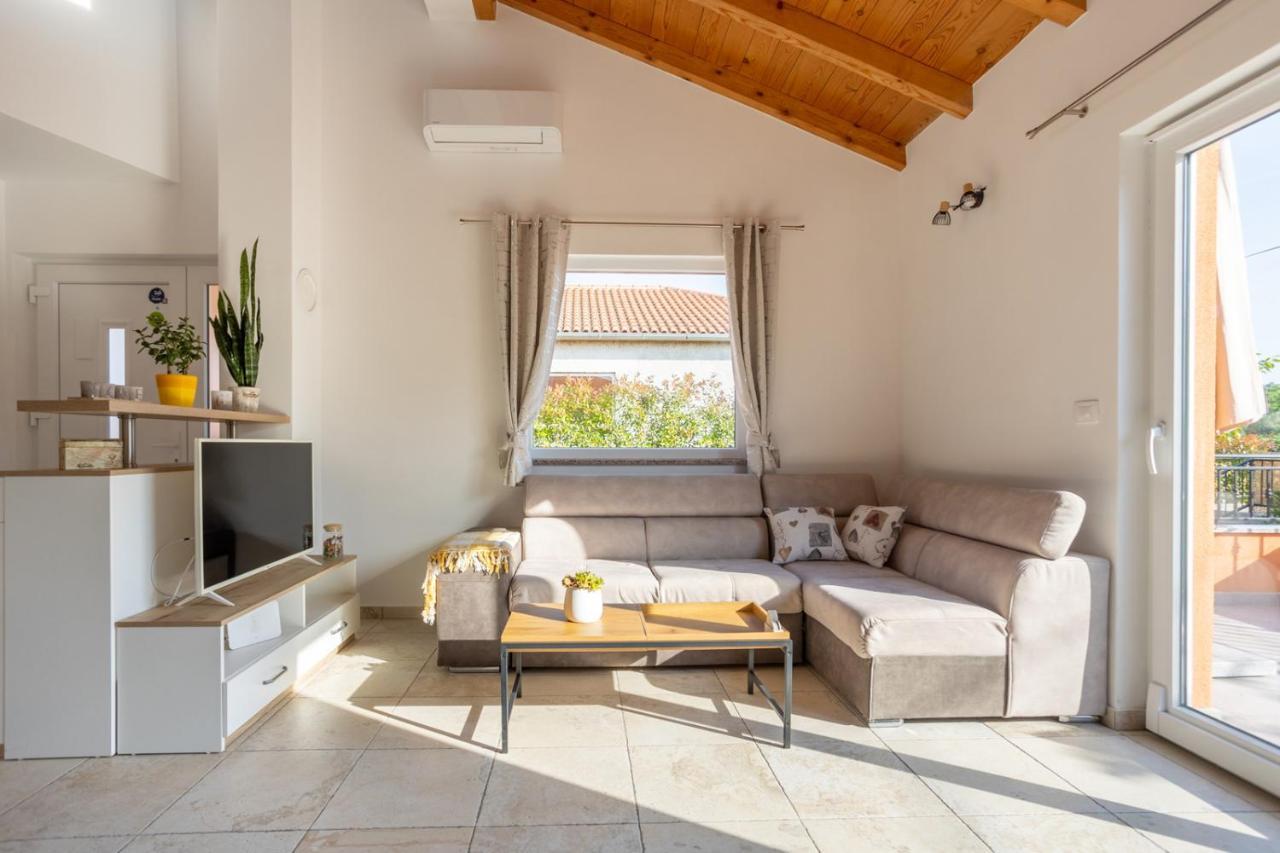 Holiday House Toici Nenadici  Exterior foto